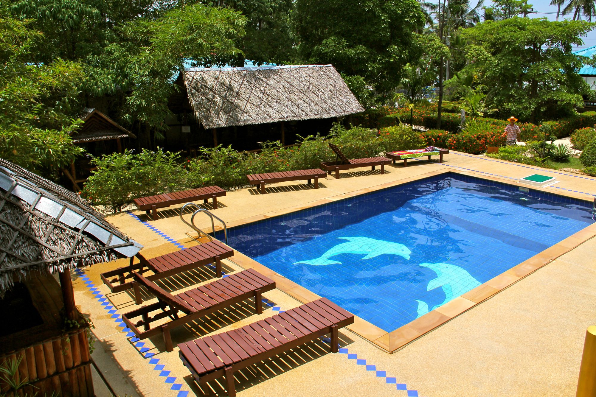 ananda-resort-pool